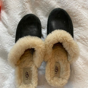Ugg Clogs